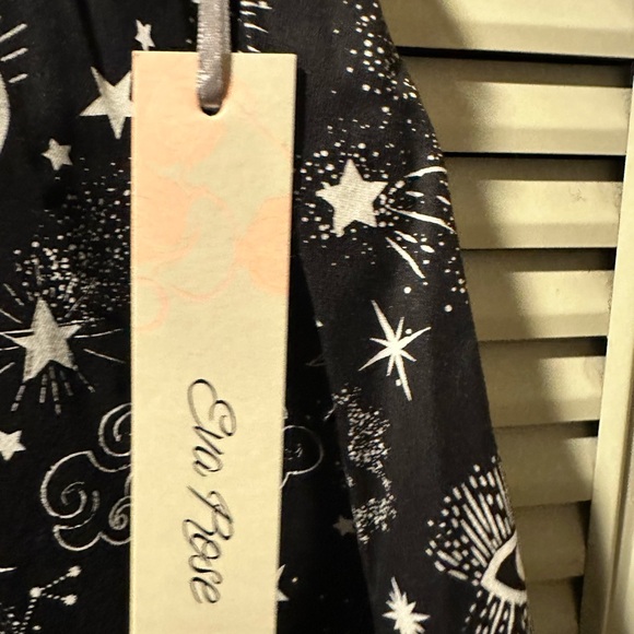 Black and White Celestial Print Skirt - Picture 4 of 7